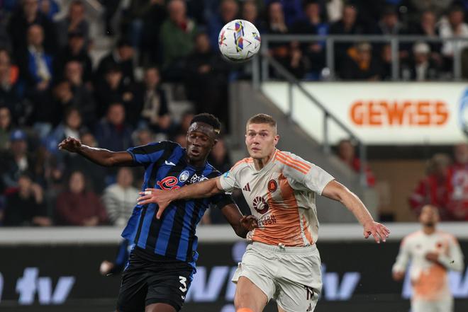 中国女足的 中国女足的