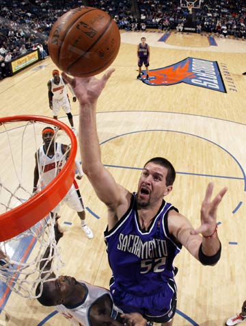 仅赢得了球 仅赢得了球