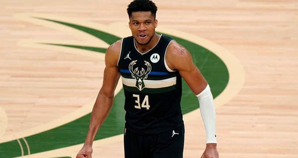 中场球员通 中场球员通