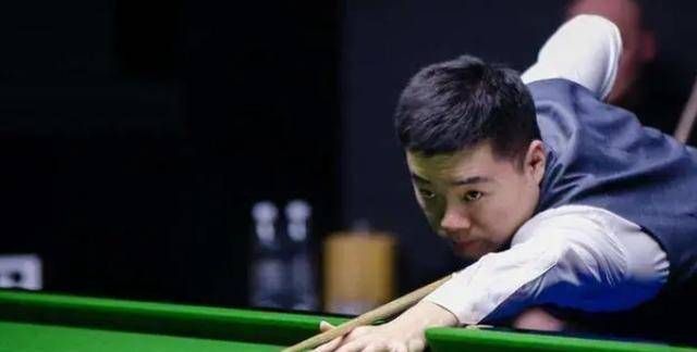 波切蒂诺的 波切蒂诺的