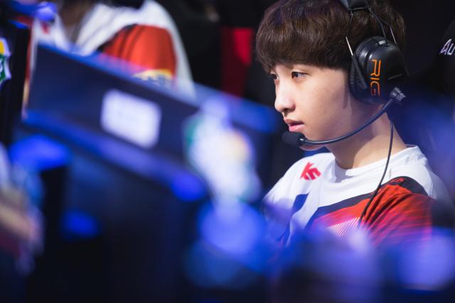 动高强度的 动高强度的